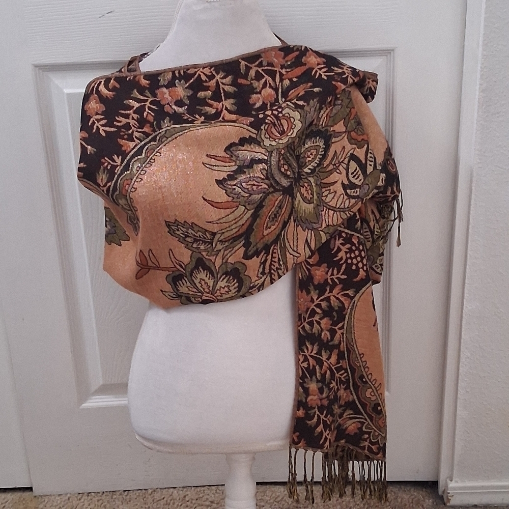 Beautiful Silk Blanket Scarf With Fringe 27"×76" - Picture 10 of 16